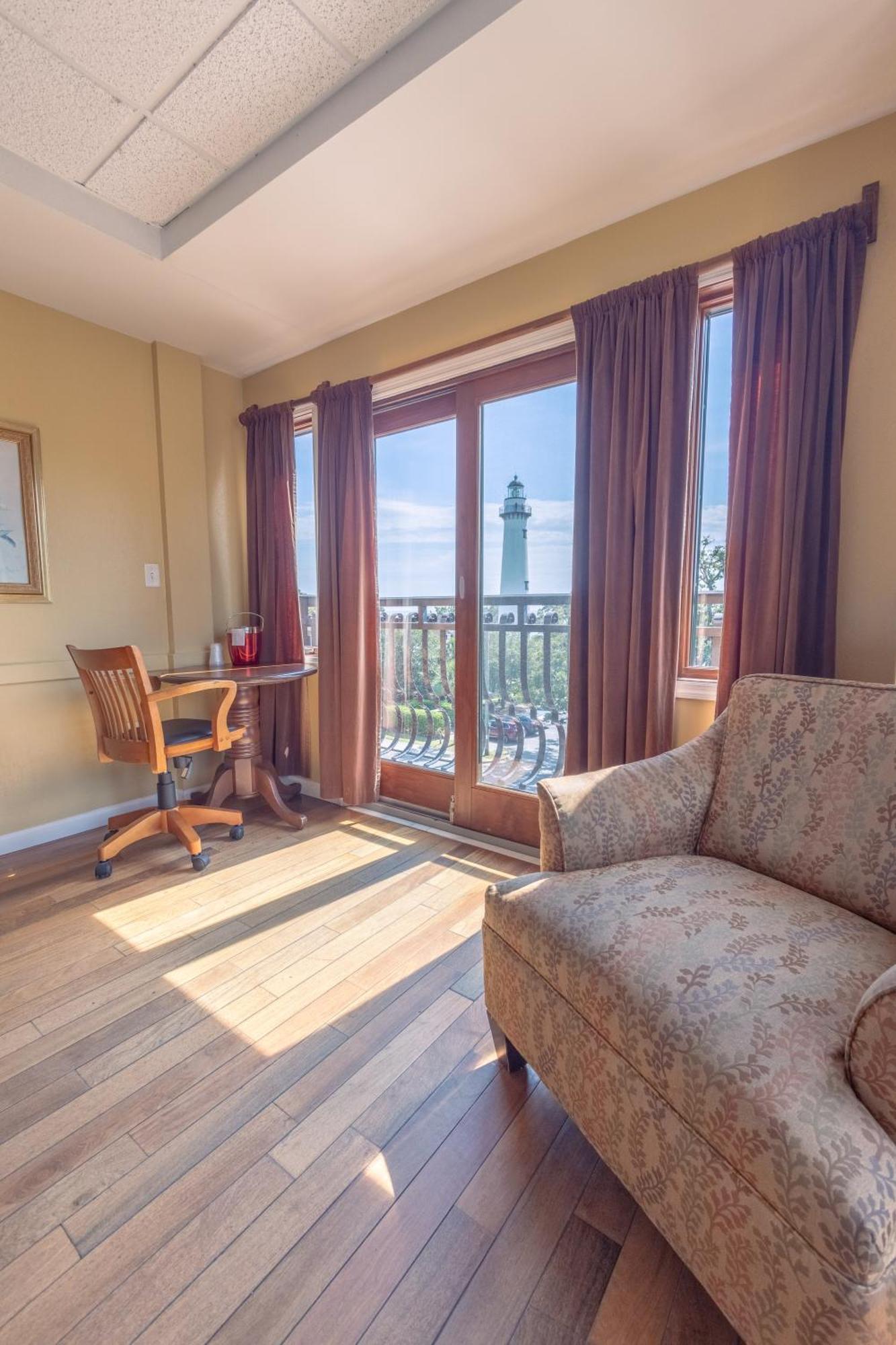 Ocean Inn & Suites St. Simons Island Екстер'єр фото